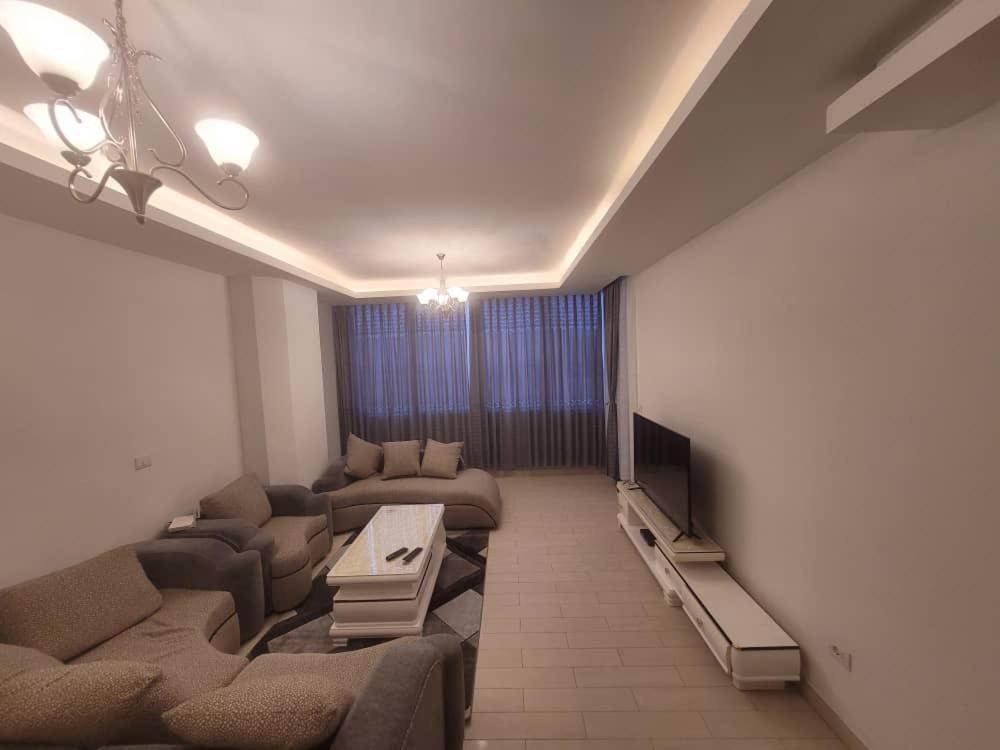 Apartament Alsam Real Estate Gust House Addis Abeba Zewnętrze zdjęcie